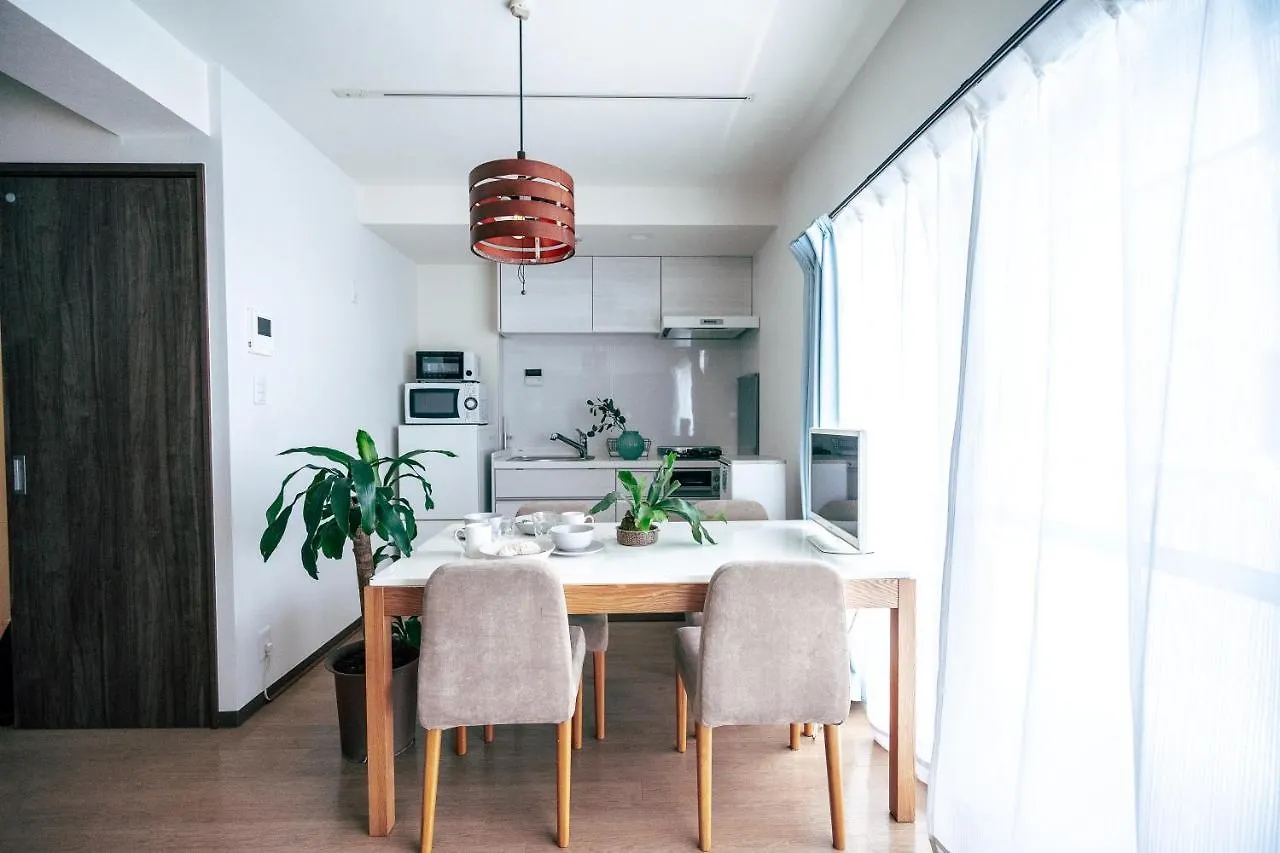 טוקיו Home N Lounge