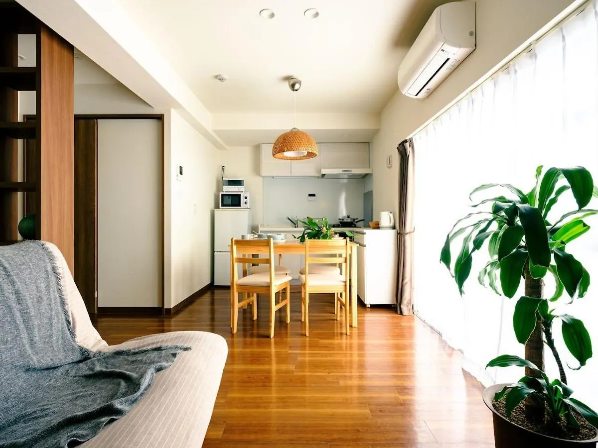 טוקיו Home N Lounge 0*,  יפן